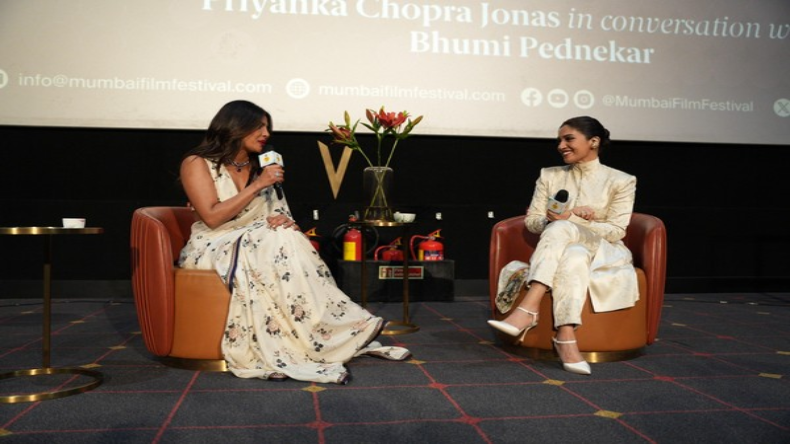 Priyanka Chopra At Ayodhya: राम लला के दर्शन के लिए परिवार संग अयोध्या पहुंची प्रियंका चोपड़ा