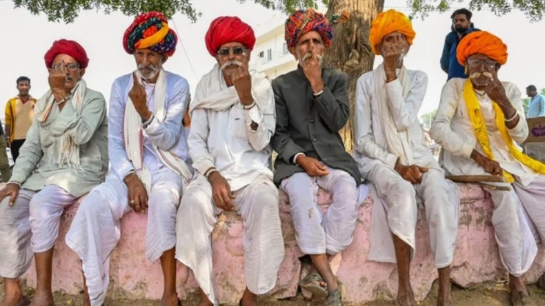 आज तेलंगाना में सियासी दंगल, पीएम मोदी करेंगे रोड शो, कांग्रेस की तरफ से प्रियंका-खरगे संभालेंगे कमान