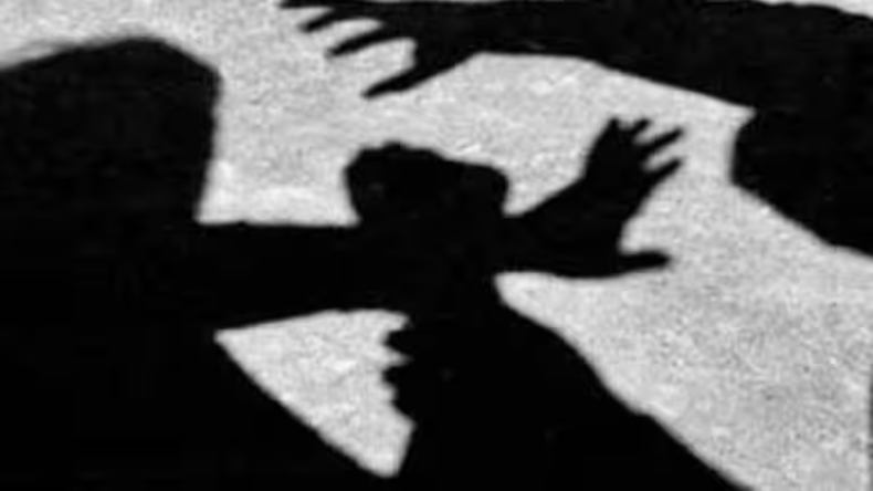 UP Madarsa Board: योगी सरकार ने खत्म की यूपी के सभी मदरसों की मान्यता, जानें अब इनमें पढ़ने वाले छात्रों का क्या होगा?