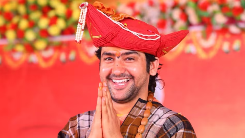 हाथरस कांड के बाद अलर्ट बागेश्वर धाम के पंडित धीरेंद्र शास्त्री, जारी किया वीडियों मैसेज