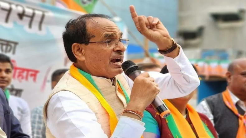 MP Election: वोटों की गिनती से पहले कांग्रेस नेता दिग्विजय सिंह ने कहा, “सतर्क रहें और निष्पक्ष रूप से वोटों की गिनती करवाएं”