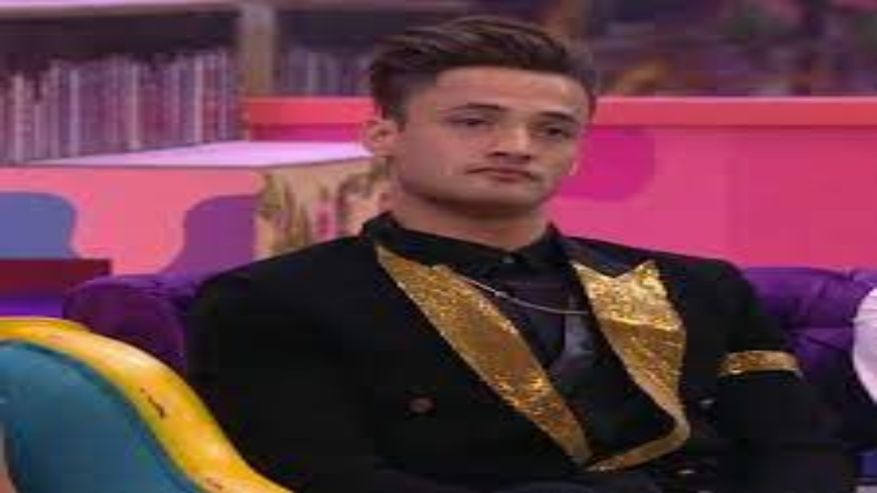 OTT Highest Piad Actor: ओटीटी पर ये है बॉलीवुड के सबसे महंगे एक्टर, जानें किस सीरीज के लिए कितने पैसे लिए