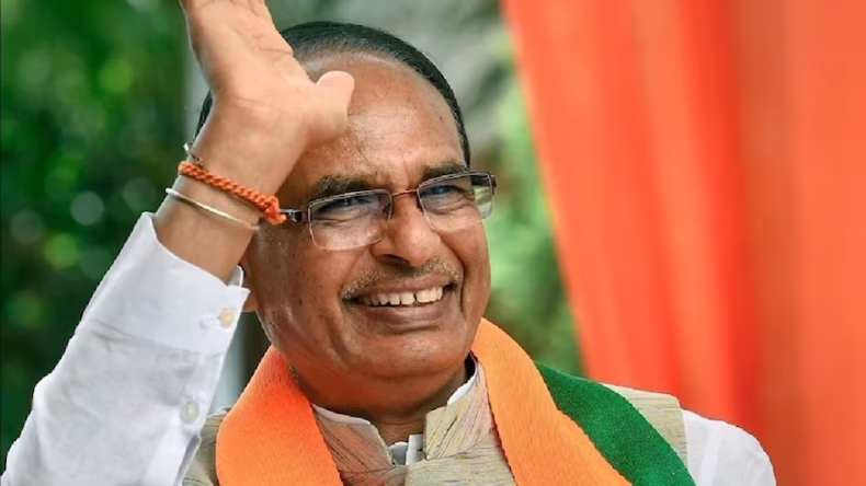 CM बनने के लिए MVA में मारामारी, राउत बोले- कांगेस का मुख्यमंत्री स्वीकार नहीं, टेंशन में राहुल