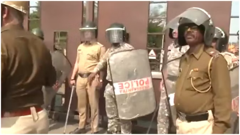 Nagpur:  रक्षा बलों के लिए विस्फोटक बनाने वाली कंपनी में धमाका, डिप्टी सीएम ने मुआवजे का किया एलान