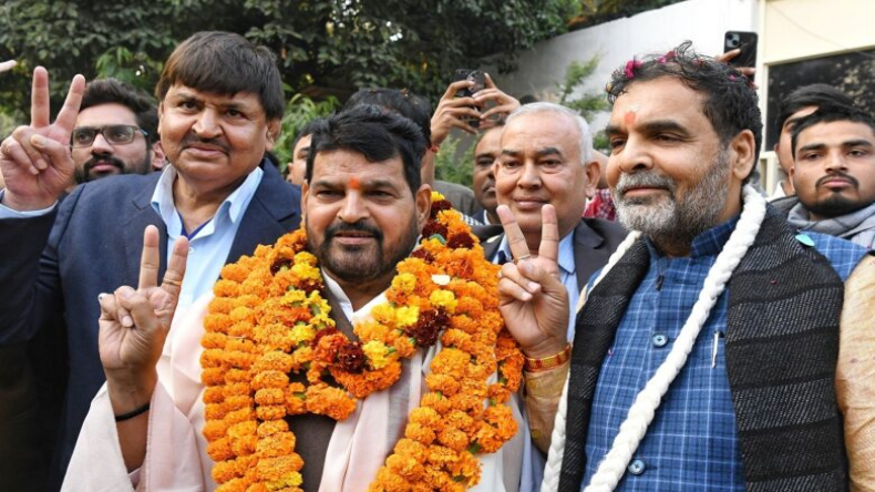 Congress: नागपुर में गरजे राहुल गांधी, देश में विचारधारा की लडाई, बीजेपी में…