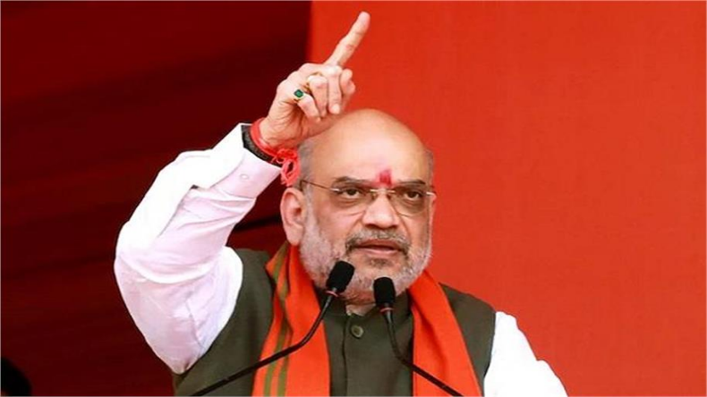 2 किलो सोना, 60 महंगी घड़ियां… तेलंगाना में सरकारी अधिकारी के पास मिली 100 करोड़ की संपत्ति