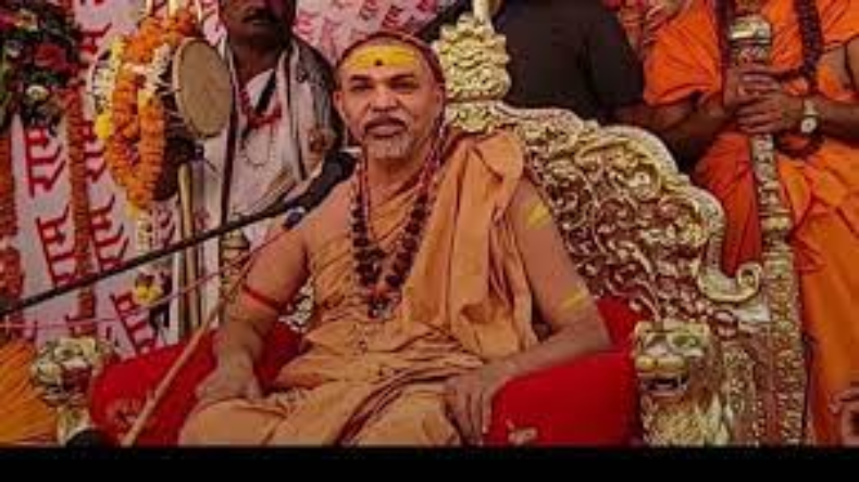 वाराणसी में मुस्लिम महिलाओं ने दीपावली पर उतारी आरती, दिखा भाईचारा
