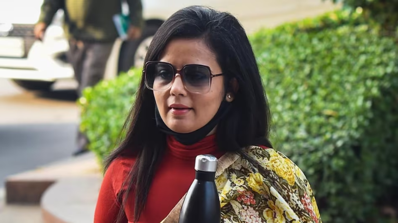 Mahua moitra: महुआ की सांसदी जाने पर निशिकांत दुबे का तंज, गम का दिन है