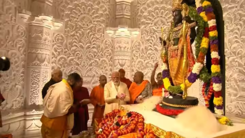 Ram Mandir: विपक्ष ने प्राण प्रतिष्ठा पर उठाया था सवाल, पीएम मोदी ने संविधान का हवाला देते हुए दिया जवाब