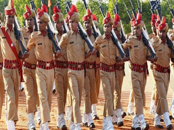 UP Police Constable Exam: यूपी पुलिस कॉन्सटेबल परीक्षा 2024 कल, जानें कौन से सेंटर्स में हुआ बदलाव?