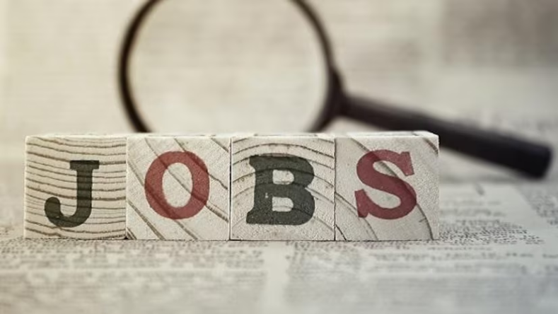 RRB ALP Jobs 2024: इंडियन रेलवे ने असिस्टेंट लोको पायलट के 5996 पदों पर निकाली भर्ती