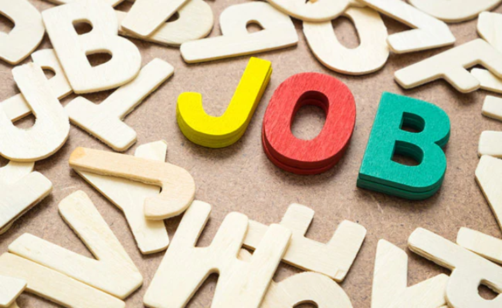 RRB ALP Jobs 2024: इंडियन रेलवे ने असिस्टेंट लोको पायलट के 5996 पदों पर निकाली भर्ती
