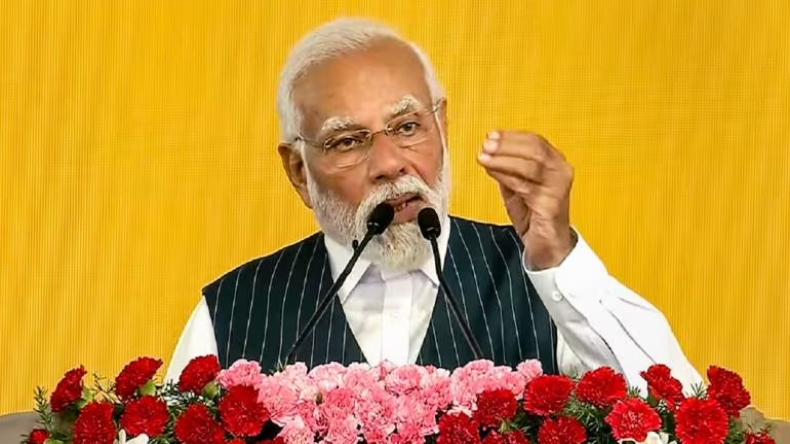 Karnataka: कर्नाटक के पूर्व CM बीएस येदियुरप्पा के खिलाफ FIR, नाबालिग लड़की के यौन उत्पीड़न का आरोप