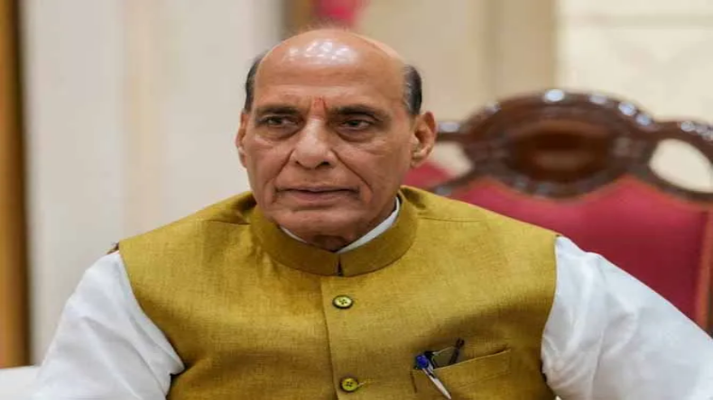 Video : देर से आई टीचर तो प्रिंसिपल ने नोच लिया गाल, बाल पकड़कर हुई जबरदस्त कुटाई