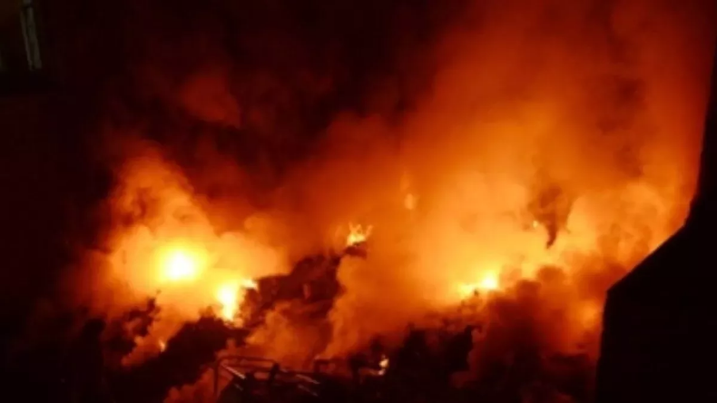Delhi Fire: दिल्ली पुलिस ट्रेनिंग स्कूल के मालखाने में भीषण आग, मौके पर दमकल की 5 गाड़ियां