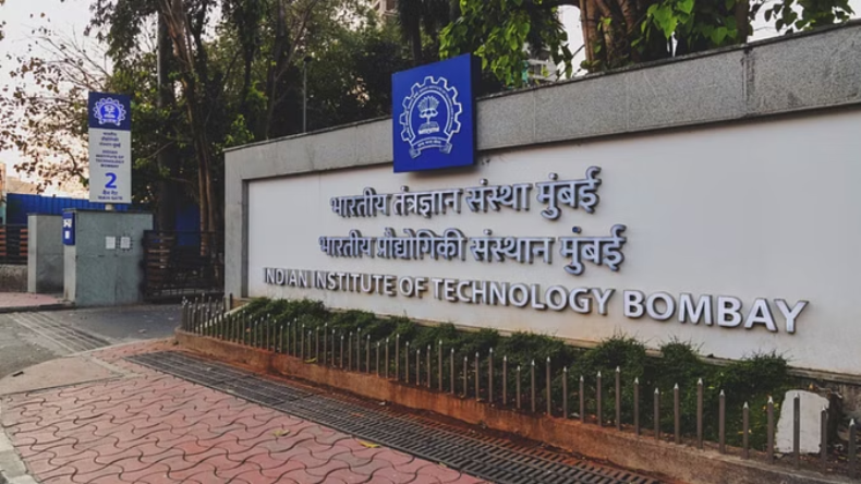 नाटक के नाम पर भगवान राम और सीता का अपमान, घेरे में IIT बॉम्बे के छात्र, हुई बड़ी कार्रवाई