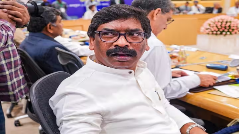 ईडी की गिरफ्तारी के खिलाफ CM केजरीवाल की याचिका पर कल फैसला सुनाएगा सुप्रीम कोर्ट