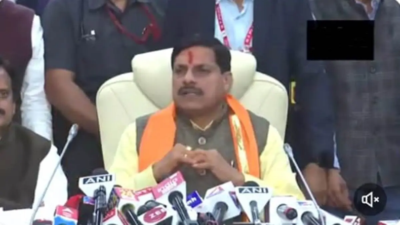 दिल्ली: बांके बिहारी गीता मंदिर का प्राण प्रतिष्ठा समारोह संपन्न, साध्वी ऋतंभरा भी रहीं उपस्थित