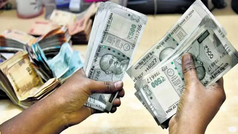 त्यौहार के कारण शेयर बाजार रहेगा बंद, जानें कब रहेगी छुट्टी