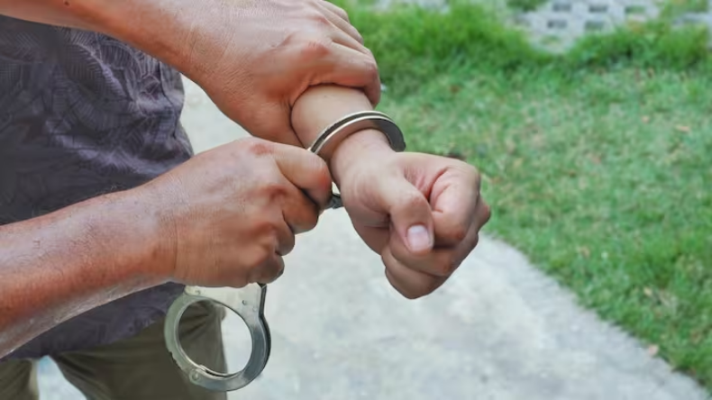 सलीम ने संजू बनकर सोनी को प्रेगनेंट किया, फिर दोस्तों संग मिलकर नोच-खाया