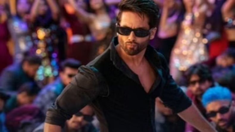 WPL 2024: WPL में शाहरुख संग बाइक स्टंट करते दिखेंगे शाहिद, बढ़ाएंगे महिला क्रिकेटरों का उत्साह