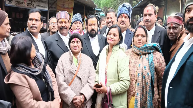 ज्ञानवापी मस्जिद नहीं साक्षात विश्वनाथ हैं! योगी की दहाड़ सुनकर सहमे अखिलेश-राहुल