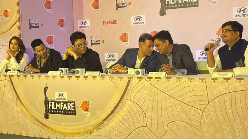 Fighter Advance Booking: एडवांस टिकट बुकिंग में जानें फाइटर ने की कितने रुपये की कमाई