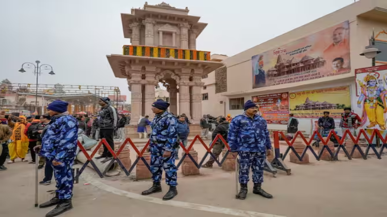 Ram Mandir की प्राण प्रतिष्ठा में शामिल हुए इमाम उमर अहमद इलियासी के खिलाफ फतवा