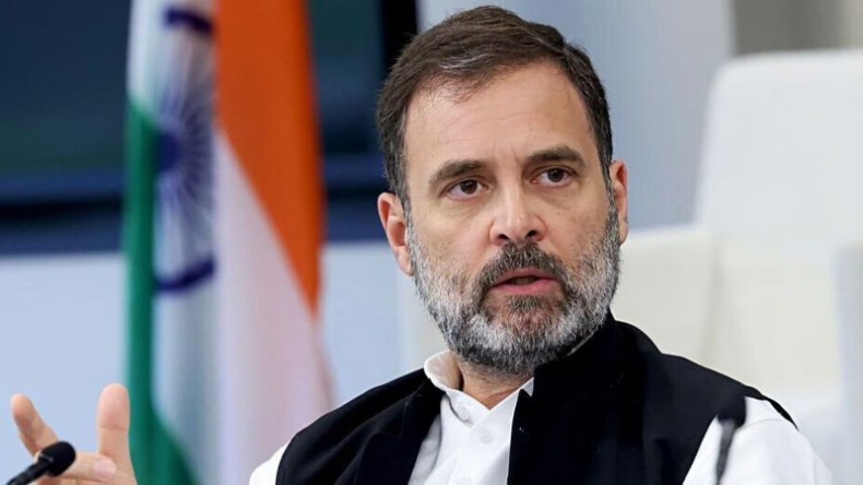 Bihar Election 2024: मल्लिकार्जुन खरगे मंच पर कैंडिडेट का नाम भूले, अजय निषाद का ऐसा था रिएक्शन