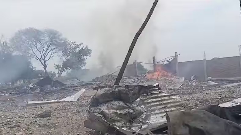 जफर अहमद महीनों तक मदरसे में लड़की से घिनौने तरीके से करता रहा रेप, जब वह गर्भवती हुई तो….