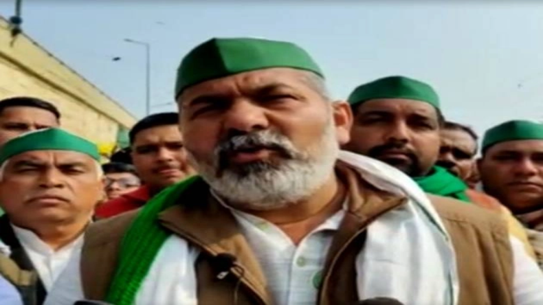गन्ने की खेत में सगी बेटी से संबंध बनाते धराया मौलाना, लड़की बोली- पिता को है पूरा हक़