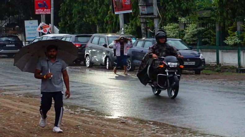 Cyclone Update: बंगाल में आने वाला है भयंकर तूफान! जानें किन राज्यों में दिखेगा असर