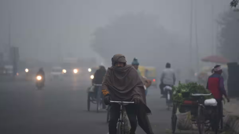Weather Update Today: राजधानी में बारिश से राहत, यूपी, बिहार, ओडिशा व झारखंड में ‘हीटवेव’ की चेतावनी, IMD का नया अपडेट