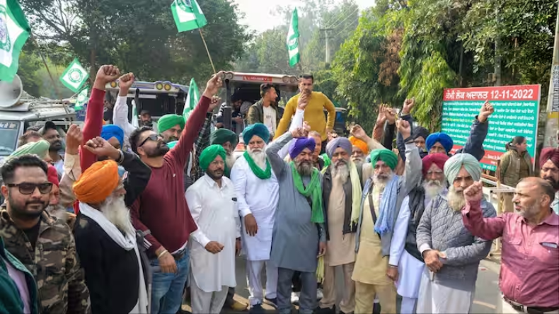 Farmer Protest: किसान आंदोलन को लेकर हरियाण में अलर्ट, सात जिलों में इंटरनेट सेवा बंद