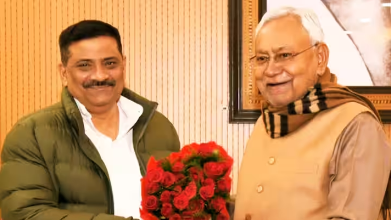 नीतीश कुमार के बेटे की पालिटिक्स में होगी एंट्री, मिला ये बड़ा संकेत!