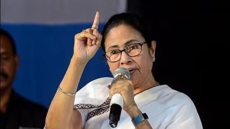 संदेशखाली घटना को लेकर चुनाव आयोग जाएगी TMC,  NCW चेयरपर्सन रेखा शर्मा के खिलाफ दर्ज करवाएंगे शिकायत