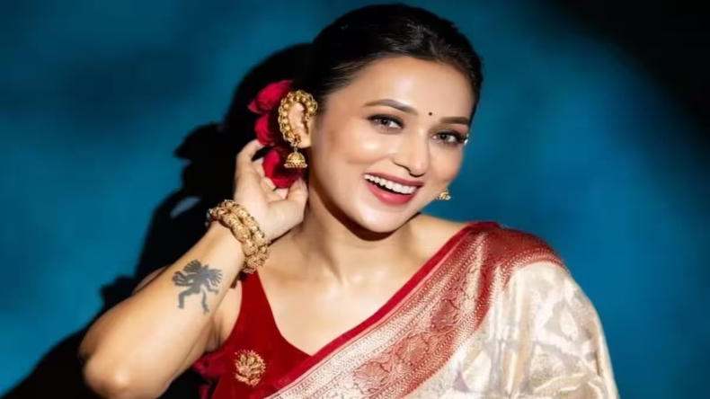 Mimi Chakabaorty: टीएमसी सांसद मिमी चक्रवर्ती ने किया सांसदी छोड़ने का ऐलान, सीएम ममता ने दीं जानकारी