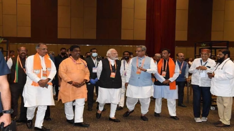 UP Lok Sabha Chunav 2024: सपा से टिकट मिलने के बाद हरेंद्र मलिक का पहली प्रतिक्रिया, कही ये बात