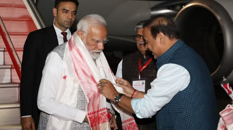 Parliament: राष्ट्रपति के अभिभाषण पर धन्यवाद प्रस्ताव का जवाब देंगे पीएम मोदी, भाजपा ने जारी किया व्हिप