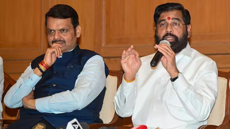 लोकसभा चुनाव से पहले कांग्रेस को लगा झटका, अर्चना पाटिल ने थामा भाजपा का दामन