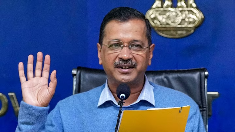 दिल्ली के रेहड़ी पटरी वालों के लिए खुशखबरी, CM अरविंद केजरीवाल ने किया बड़ा ऐलान