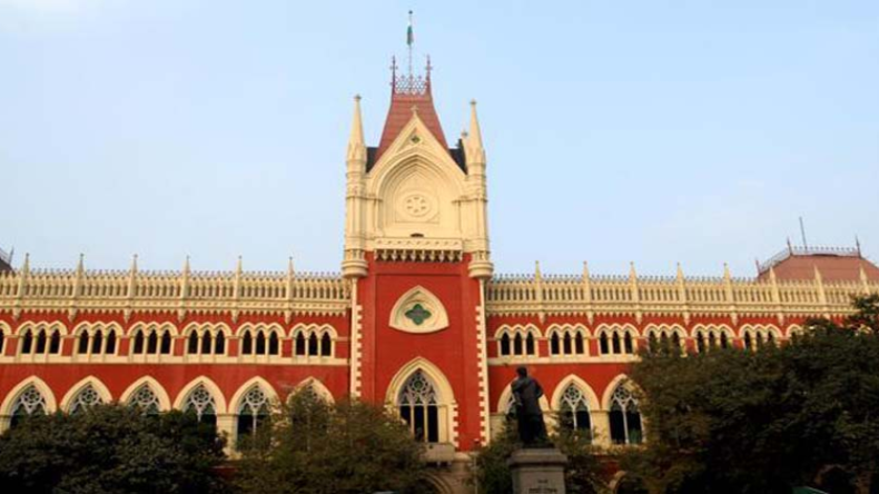 ‘नाबालिग का ब्रेस्ट छूना रेप नहीं’, कलकता हाईकोर्ट ने गंभीर यौन उत्पीड़न बताते हुए आरोपी को दी जमानत