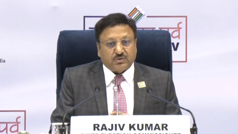 ‘वफा तुमसे होती नहीं, और खता ईवीएम की कहते हो’, विपक्ष के आरोपों पर बोले चुनाव आयुक्त