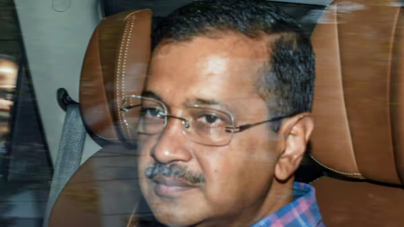 सरकारी कर्मचारियों की पदोन्नति की फाइल पर लगी मुहर, वीके सक्सेना ने दी मंजूरी