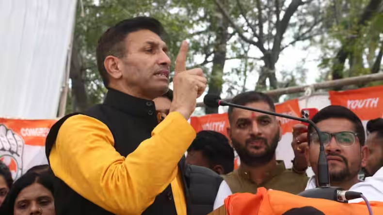 गोवर्धन पूजा पर सीएम मोहन यादव का आदेश, दिग्गज नेताओं के बीच छिड़ी जुबानी बहस