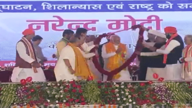 गरीबों में बांटा जाएगा भ्रष्टाचारियों का पैसा! लालू यादव का उदाहरण देकर प्रधानमंत्री मोदी ने समझाया
