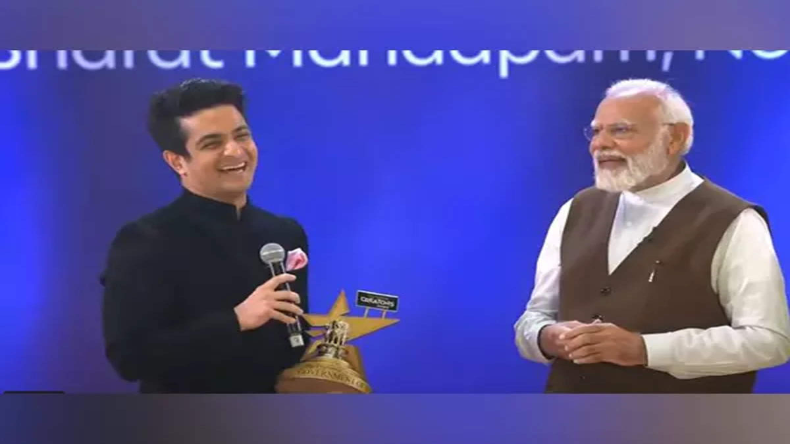 बचने के लिए दौड़े-दौड़े सुप्रीम कोर्ट पहुंचे रणवीर इलाहाबादिया, जज बोले- अभी टाइम नहीं  है