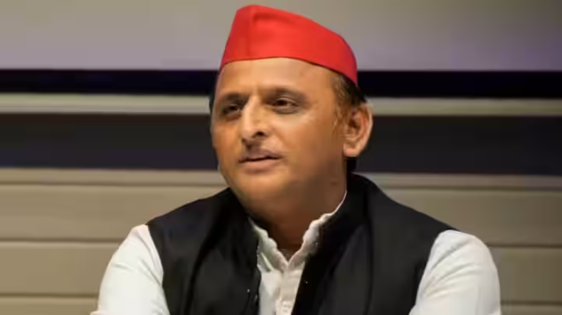 संभल हिंसा पर बड़ा खुलासा: मस्जिद के सदर जफर अली को भीड़ ने खूब कूटा, जान बचाकर भागे थे!
