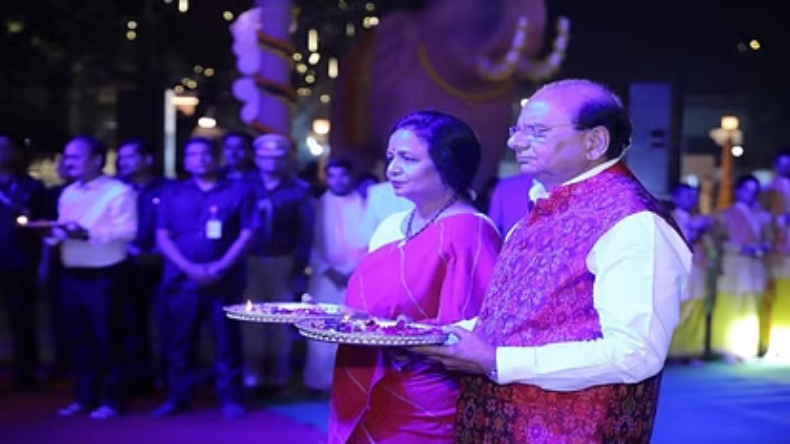 सरकारी कर्मचारियों की पदोन्नति की फाइल पर लगी मुहर, वीके सक्सेना ने दी मंजूरी