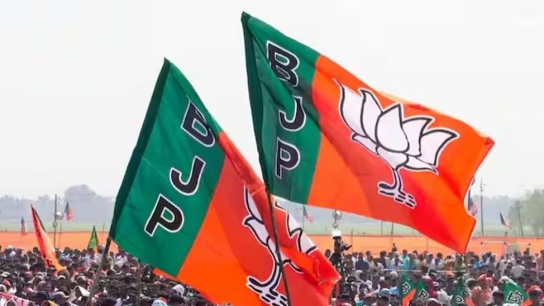 बीजेपी ने बनाई मेनिफेस्टो कमेटी, राजनाथ सिंह अध्यक्ष, 4 राज्यों के मुख्यमंत्री समेत 27 लोग शामिल